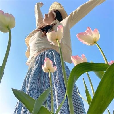 AI崩了谁让你欺负大叔的